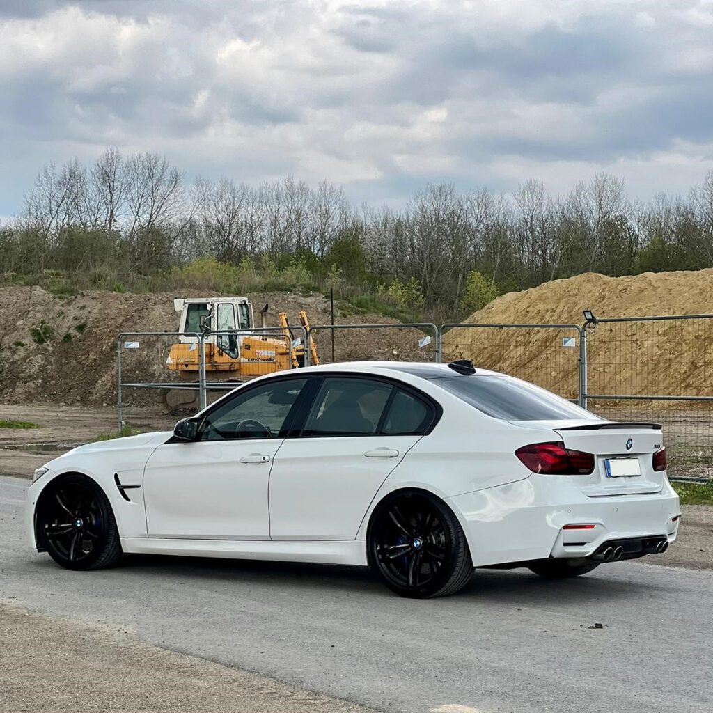 BMW M3 33